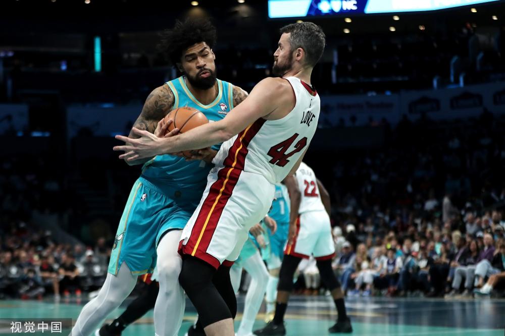 对抗中保持 对抗中保持