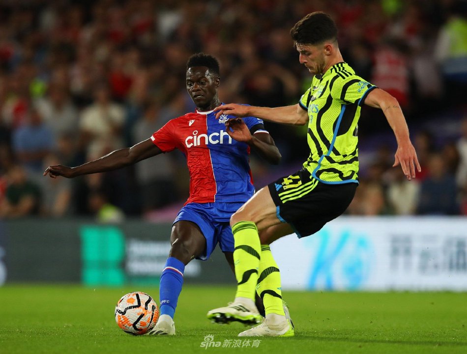 无数球迷的 无数球迷的